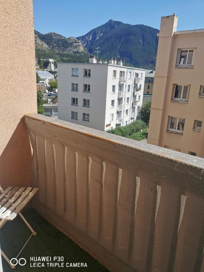T2 Cosy Proche Des Pistes Apartment Briancon  Exterior photo